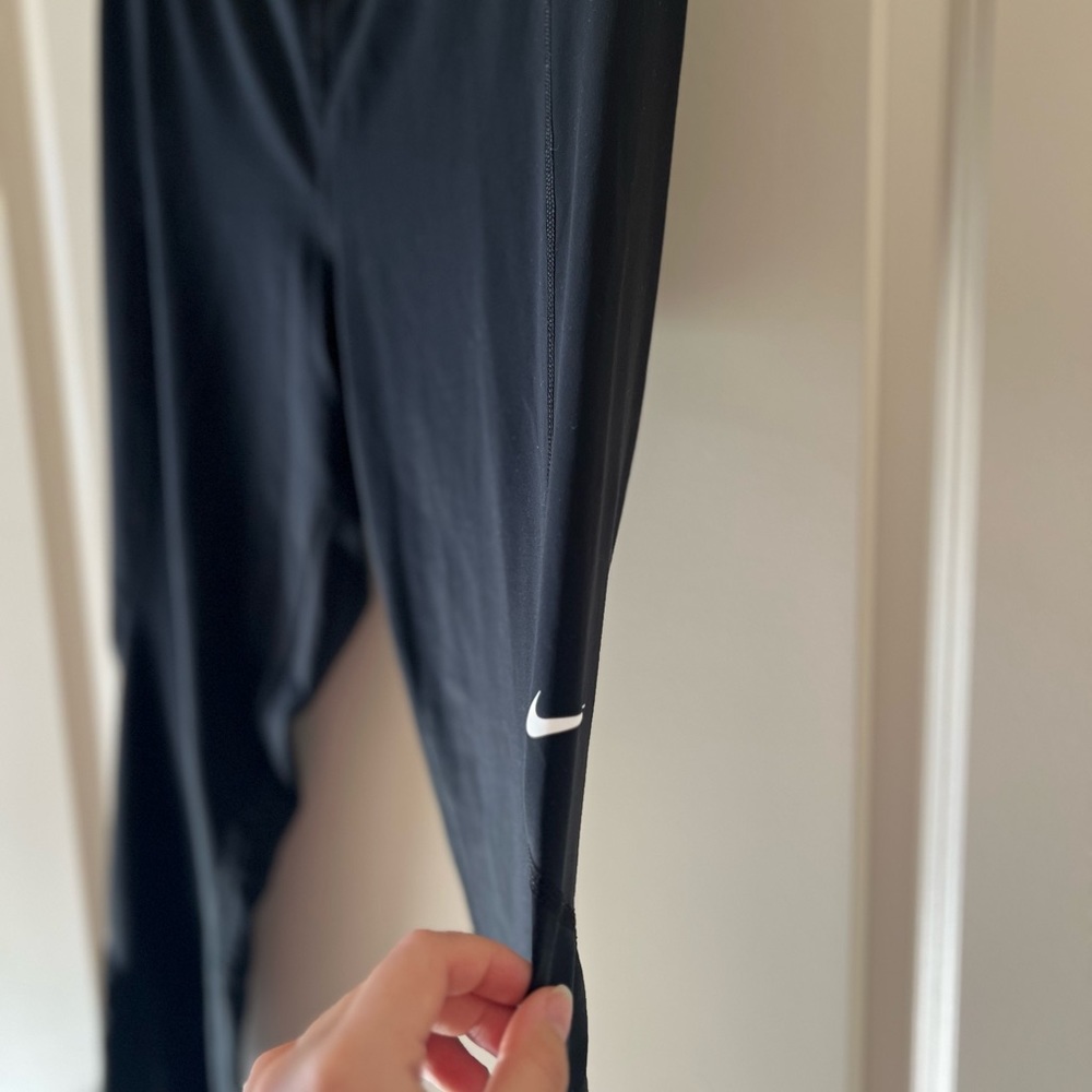 Nike Pro Dri Fit Leggings - Picture 7 of 9